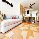 Apartamento Luxurious With Pool