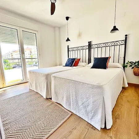 Luxurious With Pool * Fuengirola