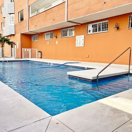 Luxurious With Pool Apartment