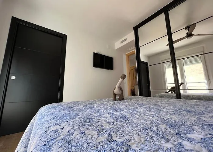 Luxurious With Pool Fuengirola