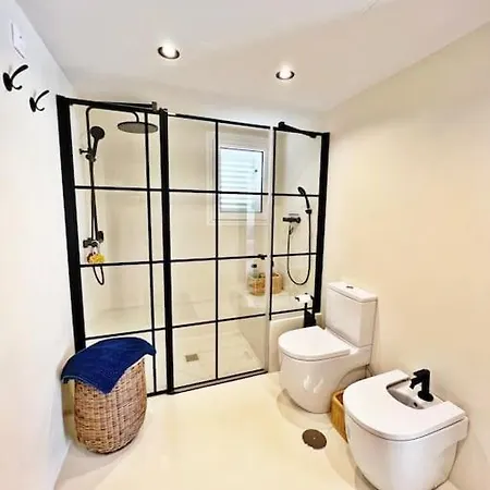 Apartment Luxurious With Pool
