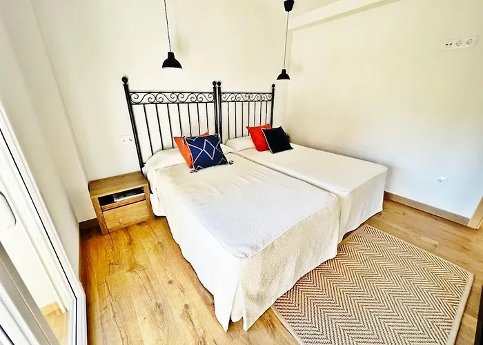 Luxurious With Pool *