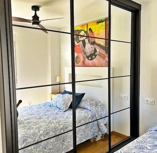 Luxurious With Pool Apartment *