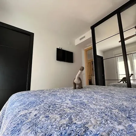 Luxurious With Pool Fuengirola